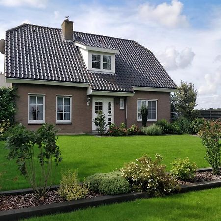 Breezand Groot Familiehuis Voor 6 Personen In Landelijke, Rustige Omgevingヴィラ エクステリア 写真