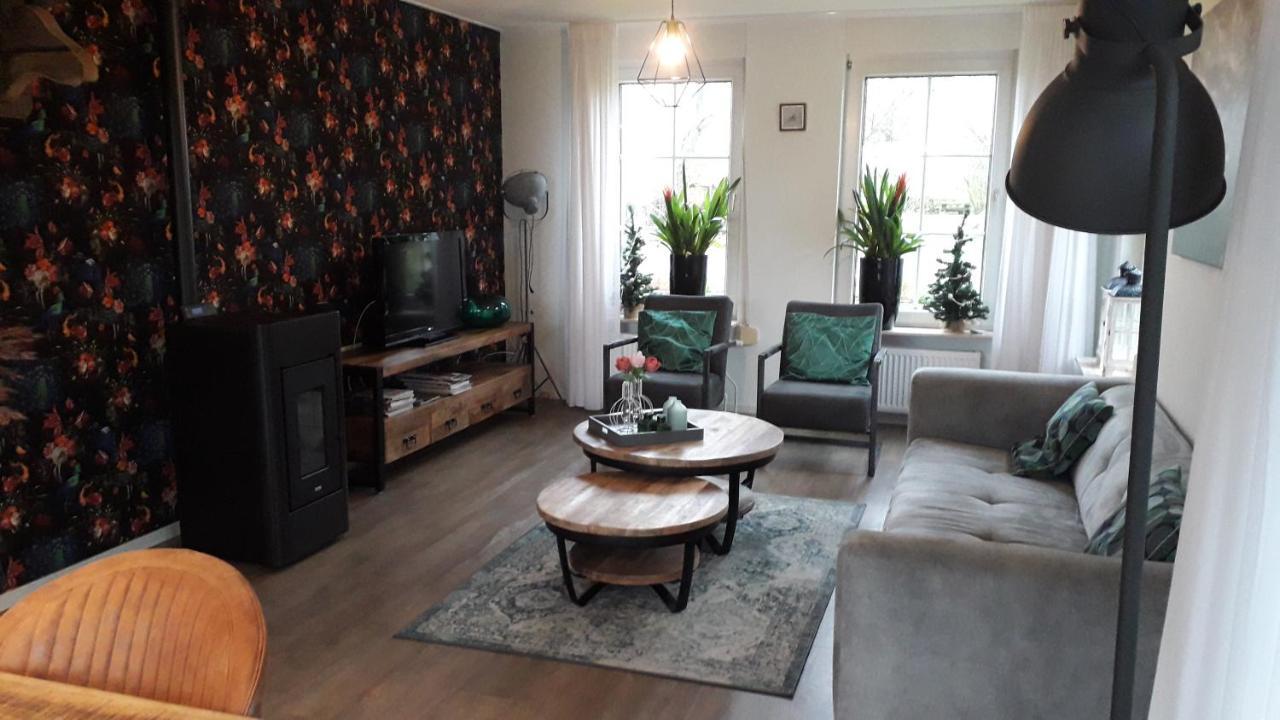 Breezand Groot Familiehuis Voor 6 Personen In Landelijke, Rustige Omgevingヴィラ エクステリア 写真